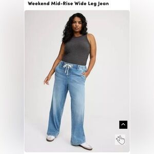 NWT Weekend Mid-Rise Wide Leg Jean